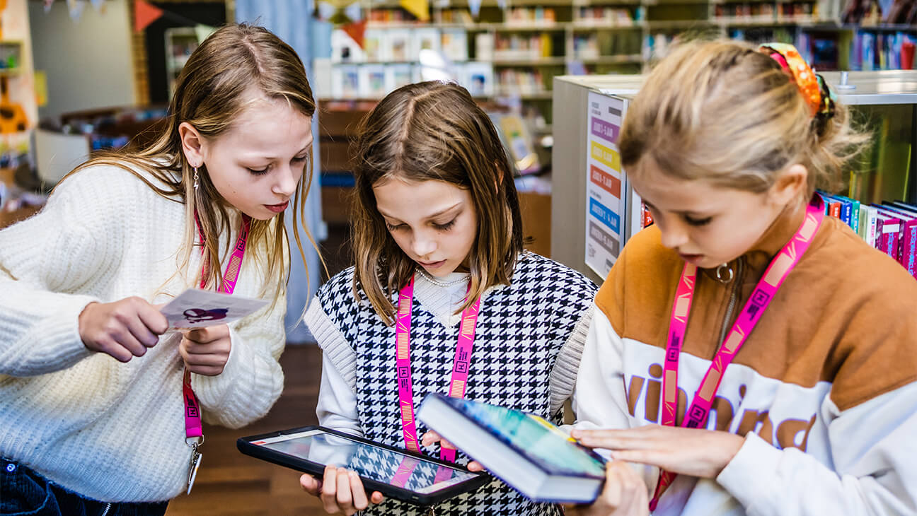 Kinderen in de bibliotheek Hasselt Limburg